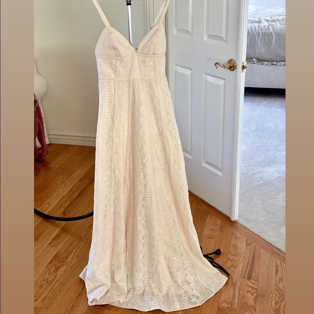 New white dress sz 2